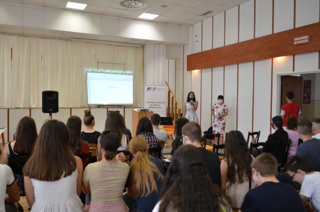 Cena riaditeľky školy za najlepší žiacky projekt